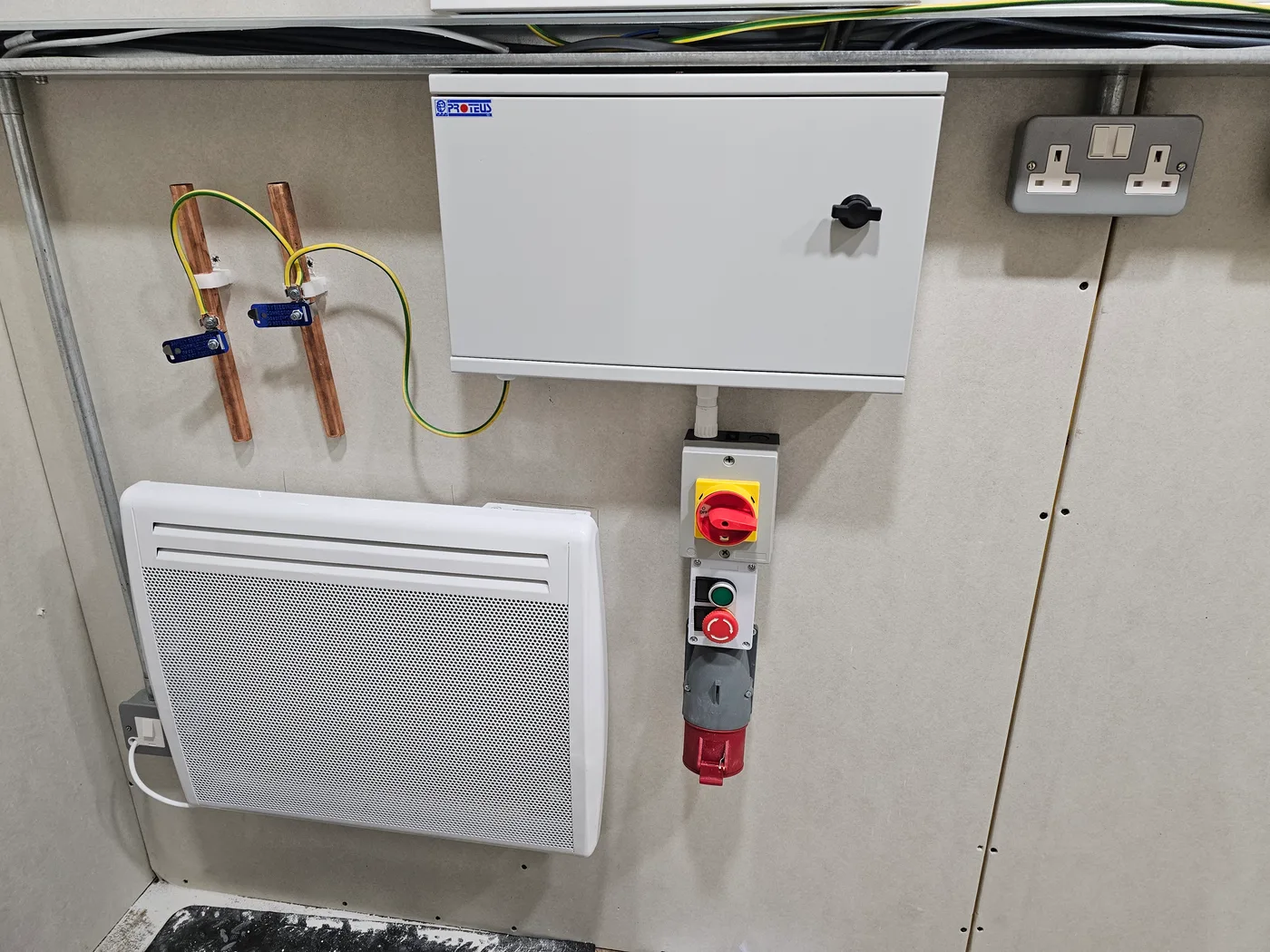 Three-phase commercial power, isolator and distribution board